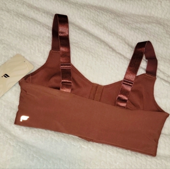 Fabletics Ines Sports Bra - Picture 6 of 6